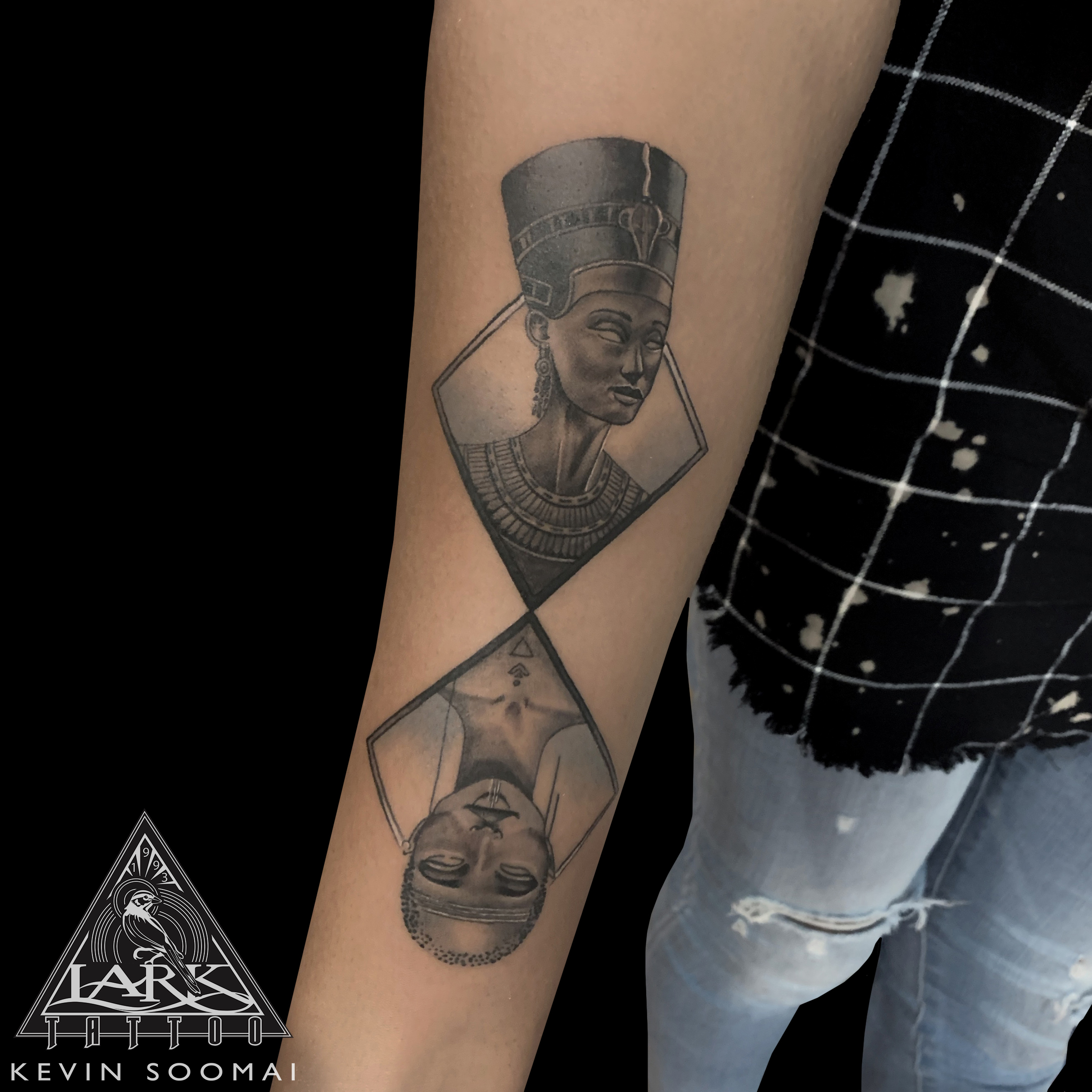 LarkTattoo, KevinSoomai, KevinSoomaiTattoo, KevinSoomaiLarkTattoo, Tattoo, Tattoos, Nefertiti, NefertitiTattoo, NeferneferuatenNefertiti, NeferneferuatenNefertitiTattoo, Queen, QueenTattoo, Egyptian, EgyptianTattoo, EgyptianQueen, EgyptianQueenTattoo, SaraGolish, SaraGolishTattoo, BNG, BNGTattoo, BlackAndGray, BlackAndGrayTattoo, BlackAndGrey, BlackAndGreyTattoo, Portrait, PortraitTattoo, TattooArtist, Tattoist, Tattooer, LongIslandTattooArtist, LongIslandTattooer, LongIslandTattoo, TattooOfTheDay, Tat, Tats, Tatts, Tatted, Inked, Ink, TattooInk, AmazingInk, AmazingTattoo, BodyArt, LarkTattooWestbury, Westbury, LongIsland, NY, NewYork, USA, Art, Tattedup, InkedUp, LarkTattoos